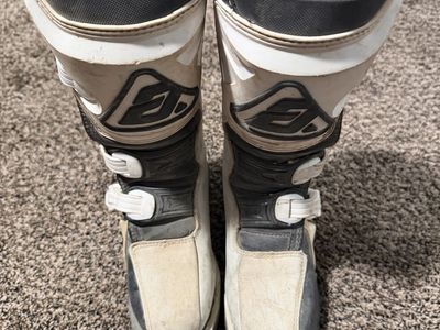 Answer Kids Motorcycle Boots Youth Size 2