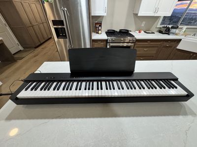 Yamaha Digital Piano P-225B