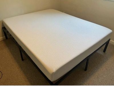 King size bed