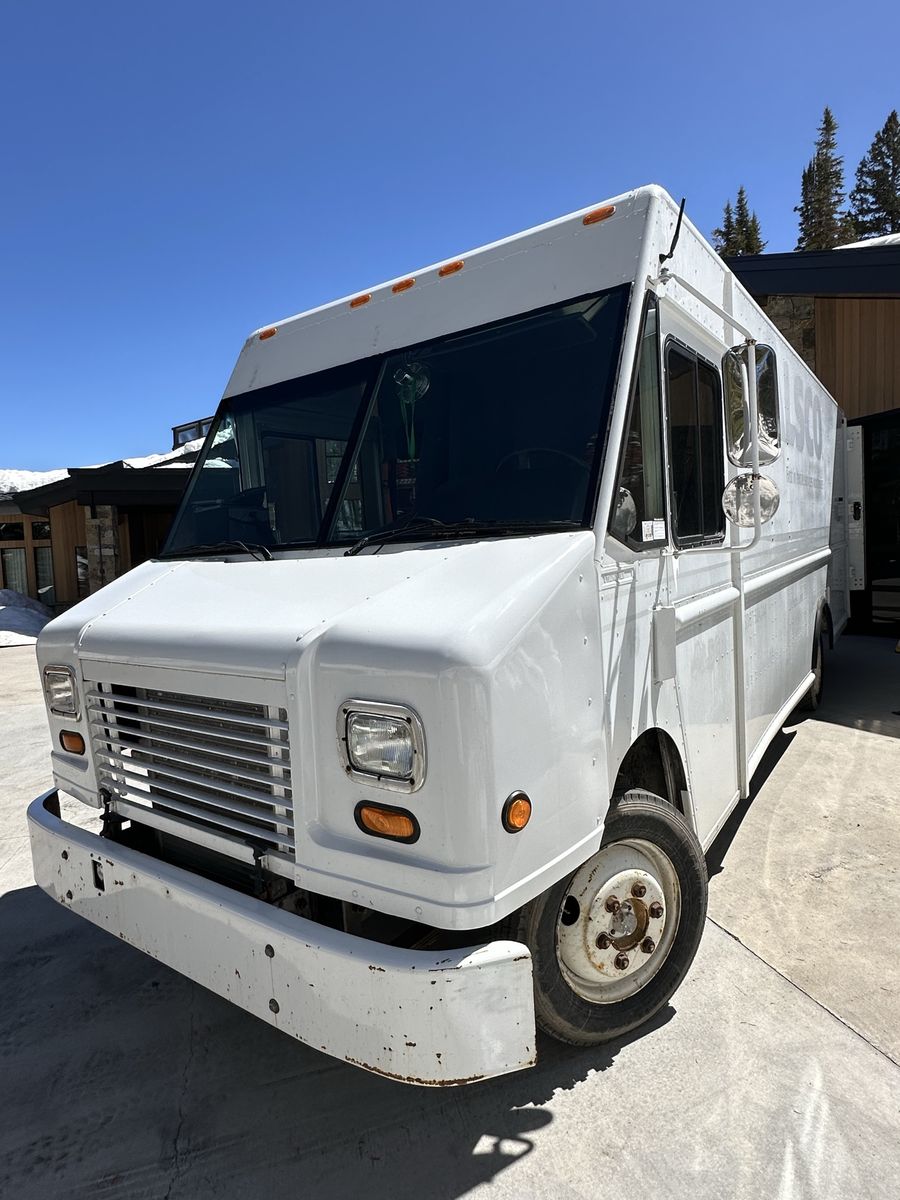 2007 Freightliner MT45 Chassis 