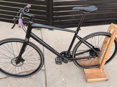Specialized Sirrus Size Large