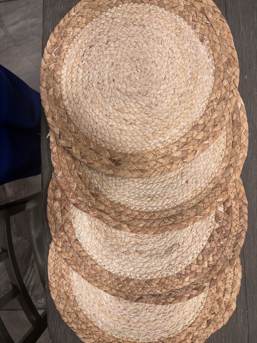 Woven Straw Round Placemats Set of 4Table Decor