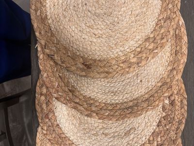 Woven Straw Round Placemats Set of 4Table Decor