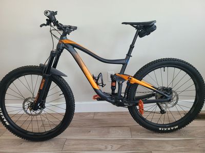 2017 Giant Trance Full Suspension Mt Bike