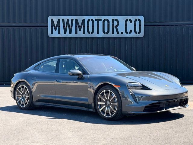 2020 Porsche Taycan Turbo
