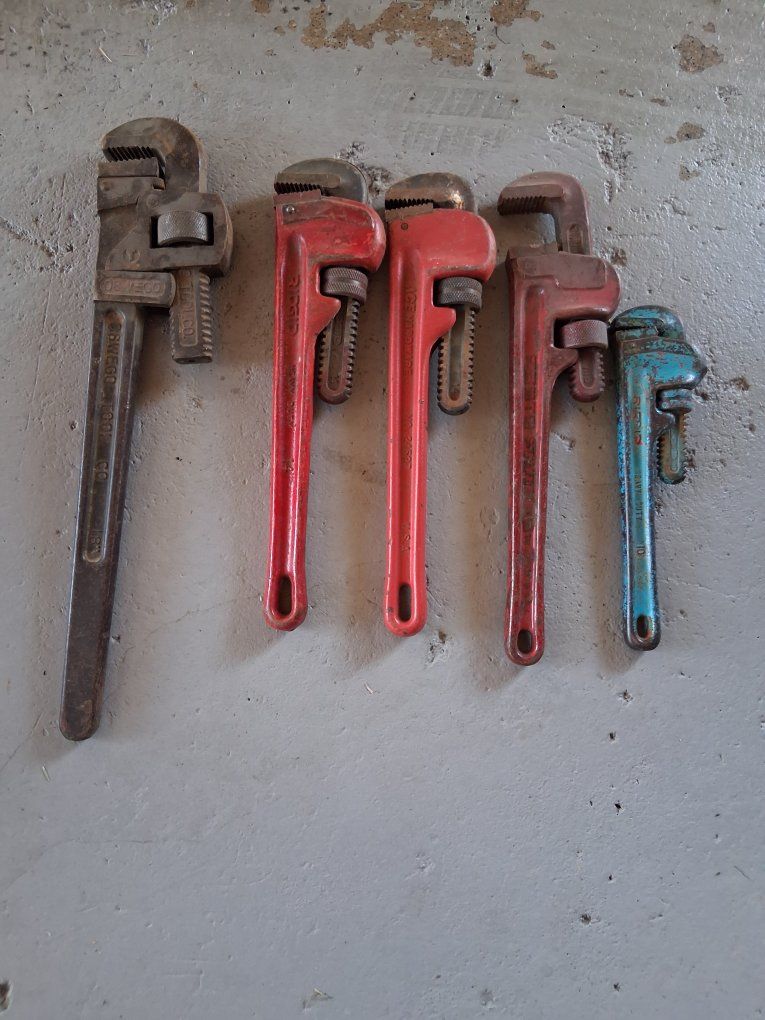 Pipe Wrenches - Lot of 5, Various Sizes, Ridgid & Oswego, for Plumbing/Industrial Work price is for all