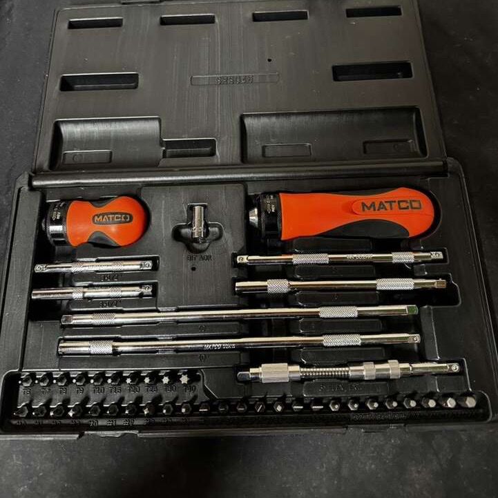 Matco Ratcheting Screwdriver Set + bits BRAND NEW