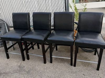 Set of 4 Black Faux Leather Counter Height Bar Stools