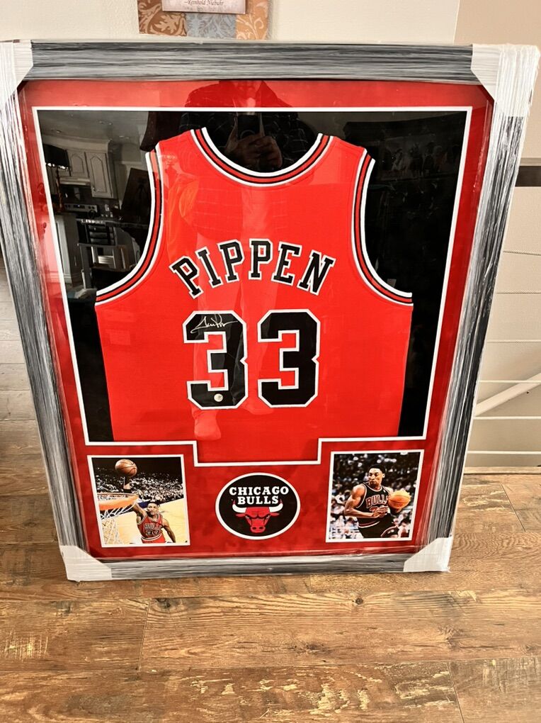Scottie Pippen Framed Auto Jersey COA