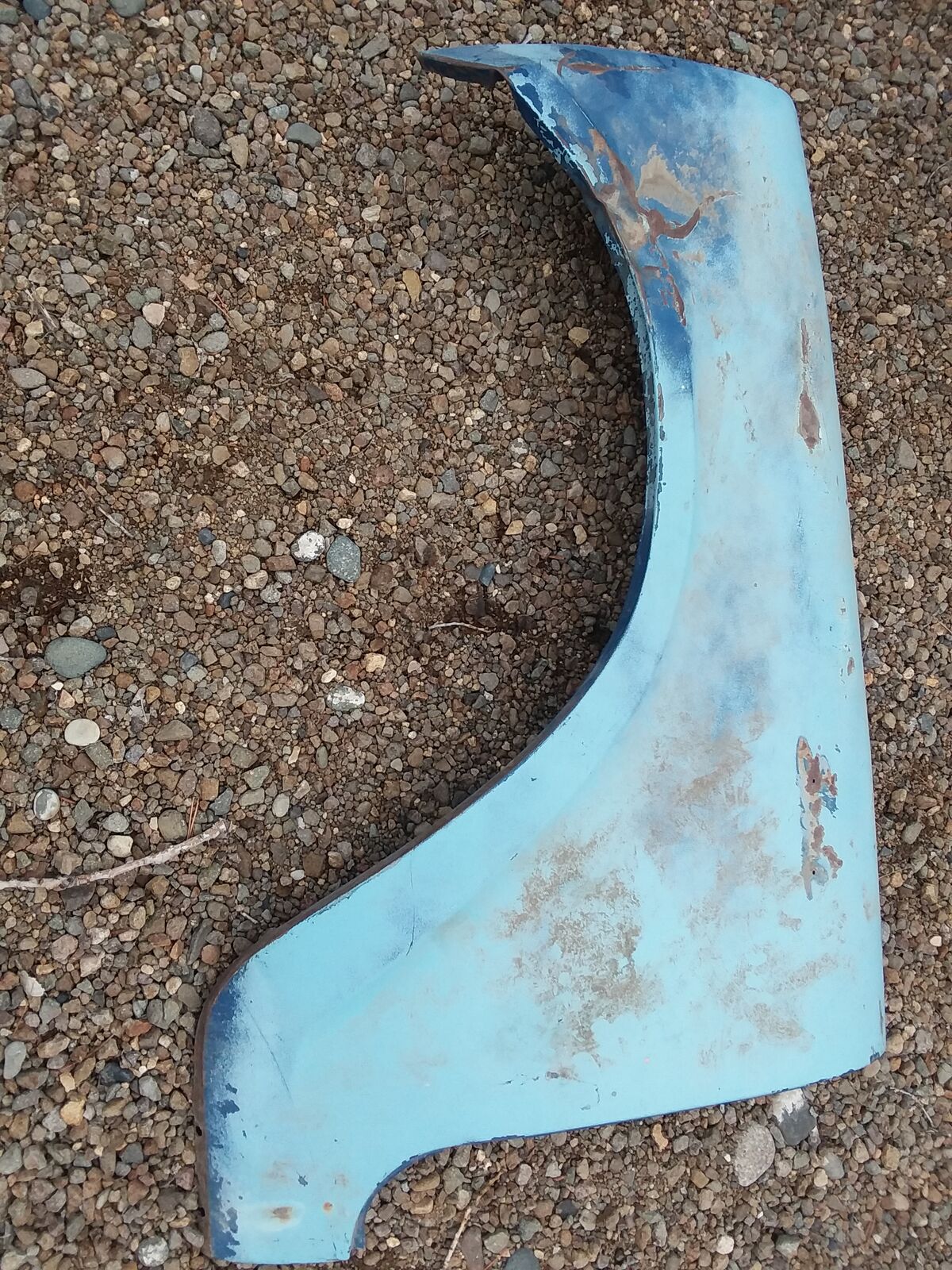 International Scout 80/800 left front fender.