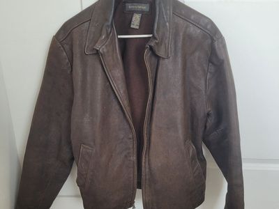 Banana Republic Men's Brown Genuine Leather Bomber Jacket Size M