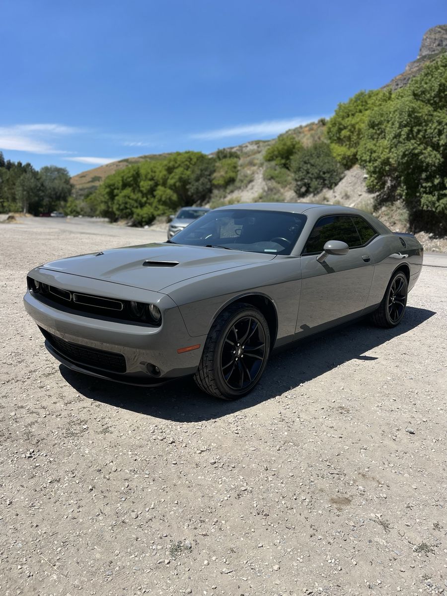 2018 Dodge Challenger SXT