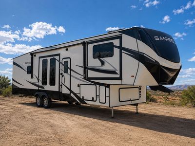 2022 Primetime Sanibel Fifth Wheel Trailer