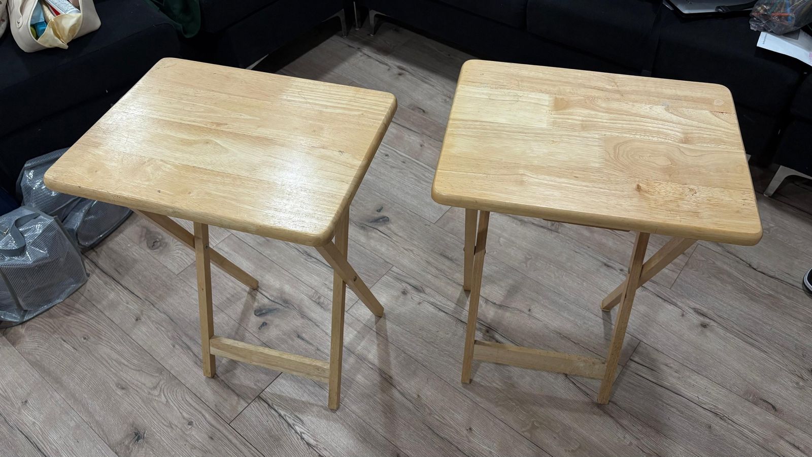 Set of 2 Folding TV Trays / Snack Tables – Solid Wood