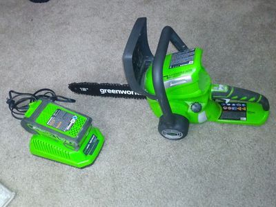 12 inch 40 volt chain saw