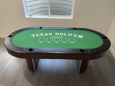 Poker Table