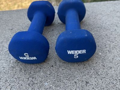 Weider 5 pounds blue Dumbbells