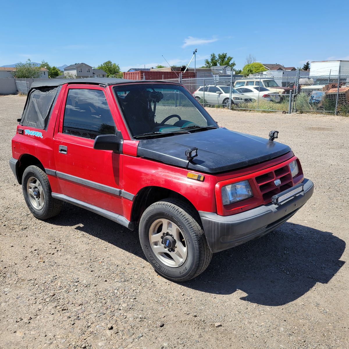 1996 GEO TRACKER RWD