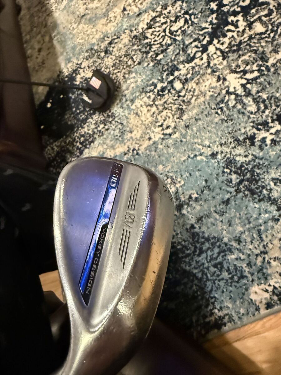 Titleist Vokey SM10 54 degree Wedge