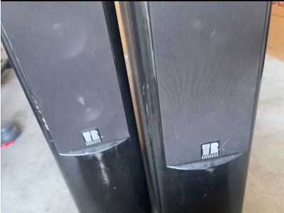 Home Theater Speaker Set with Samsung Player and Cables