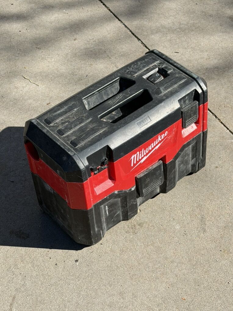 Milwaukee Vacuum Packout