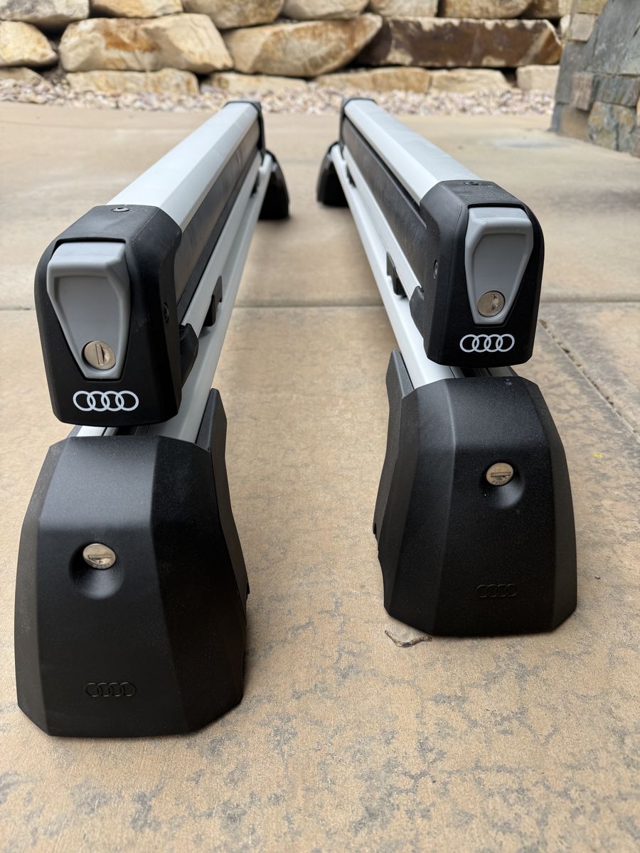 Audi q5/ sq5 2025 roof rack and ski rack