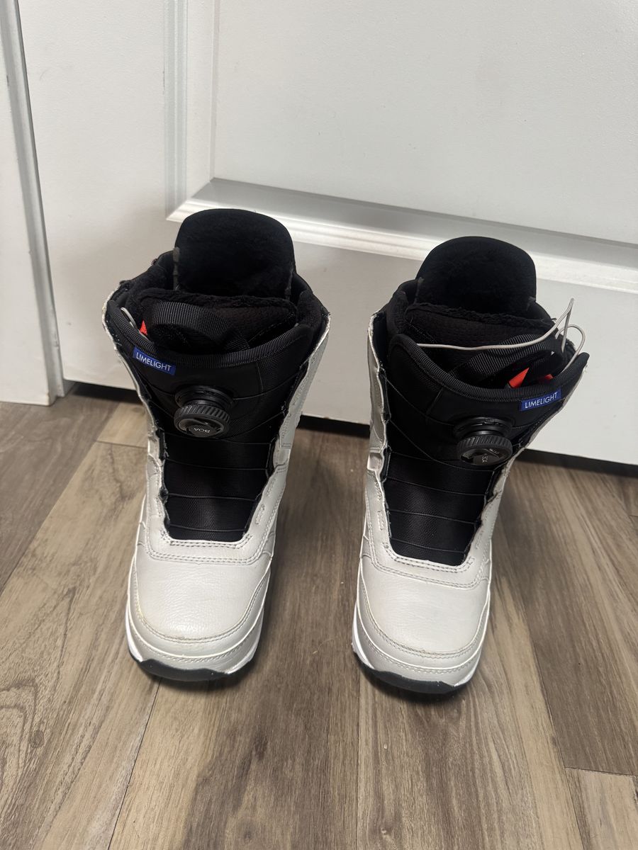 Womens Burton Limelight Snowboard Boots 7.5