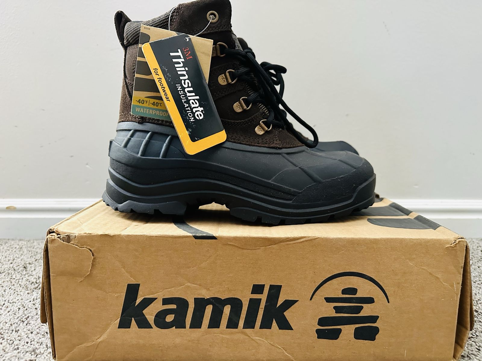 Kamik Wausau waterproof winter snow boot Men's size 8 Women's size 9