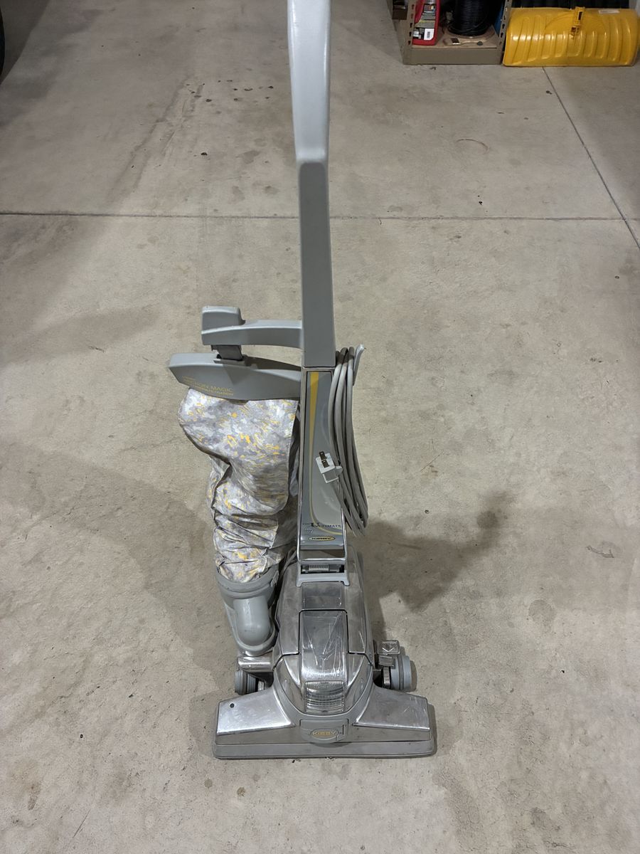 Kirby Vacuum Cleaner