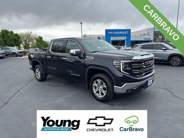2024 GMC 1500 SLT
