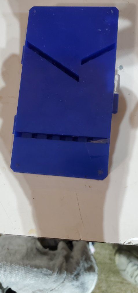 Main image 3