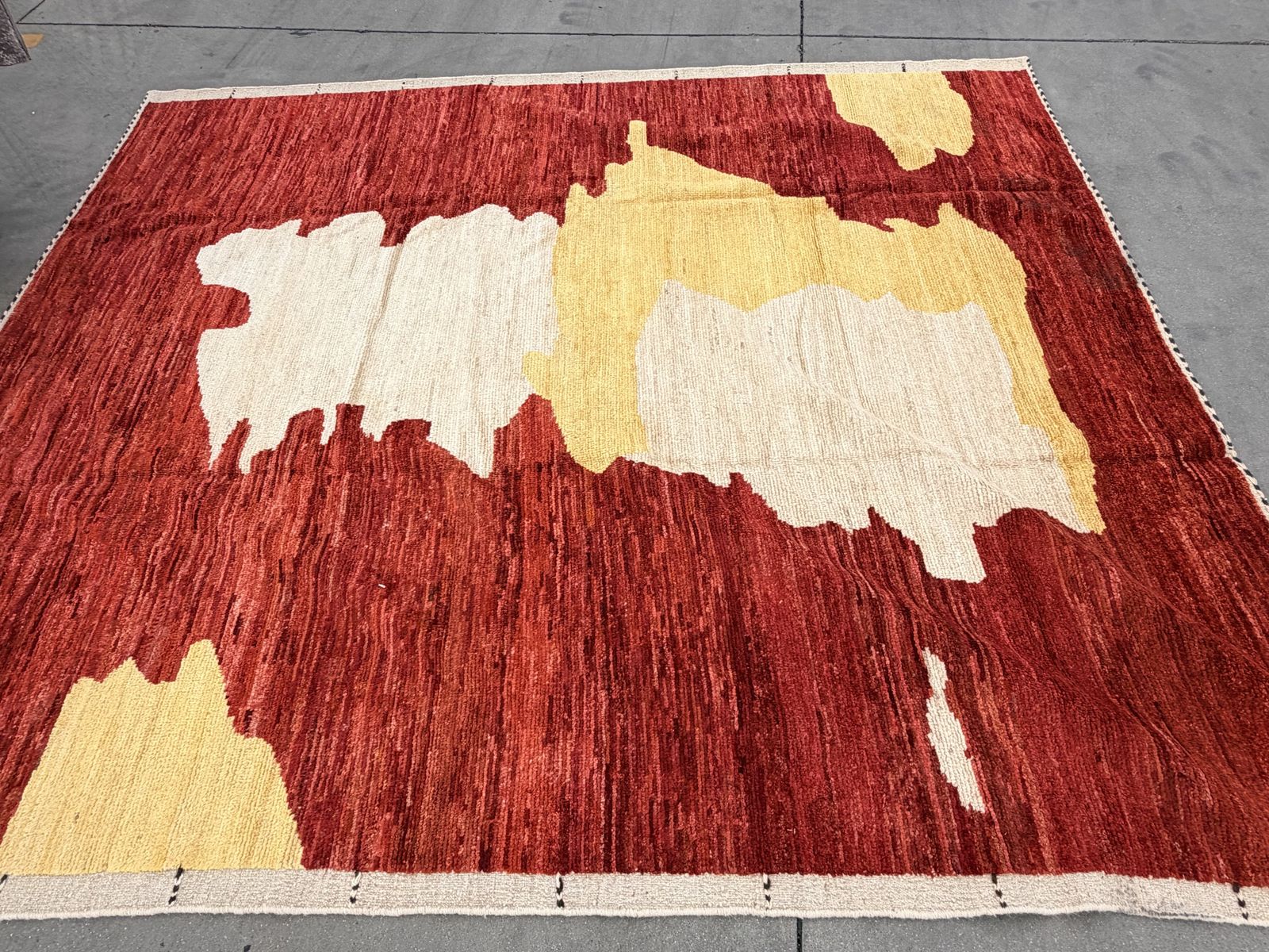 Main image 5