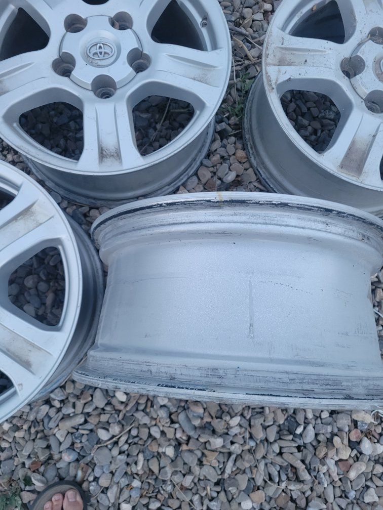 Toyota Tundra stock aluminum wheels 