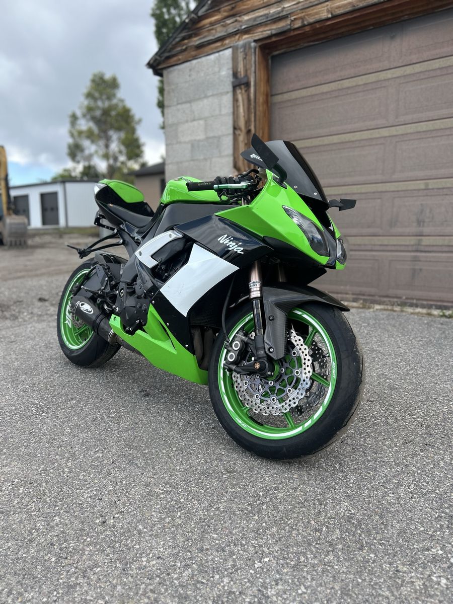 2008 Kawasaki ZX-10R special edition