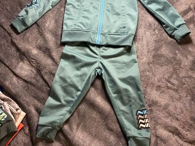 Nike Kids' Space Astronaut Tricot Jacket and Joggers Set Size 2T