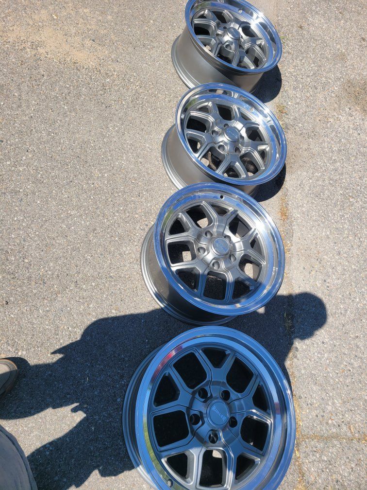 New 17x7 Ridler Wheels 5x4.75
