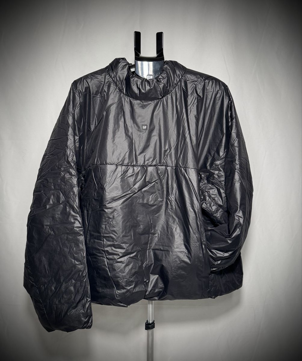 GAP Yeezy mock pullover Medium $20