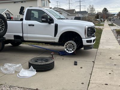 4 New Method Race wheels 8x170