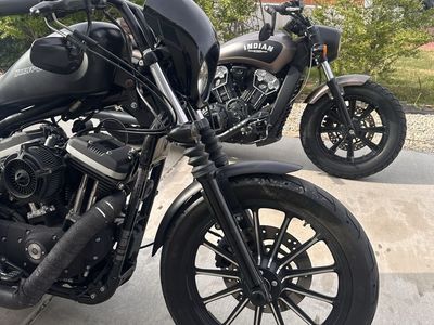 2011 iron 883