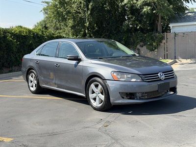 2013 Volkswagen Passat SE PZEV