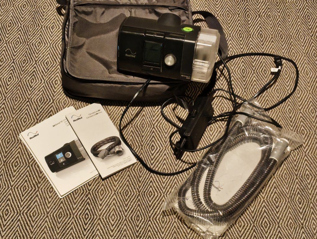 ResMed AirSense 10 Elite CPAP Machine with Humidifier and Travel Bag