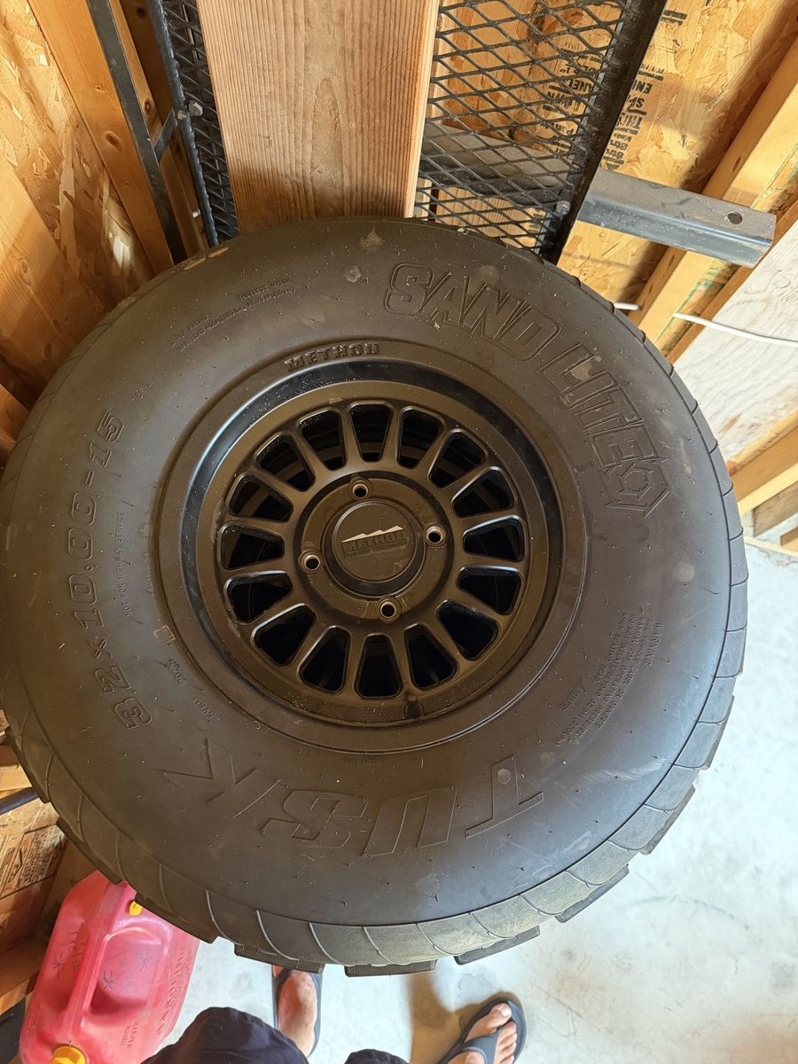 Set of 4 Tusk Sand Lites Tires 32x10.00-15 on Method Wheels, Can-Am X3 bolt pattern.