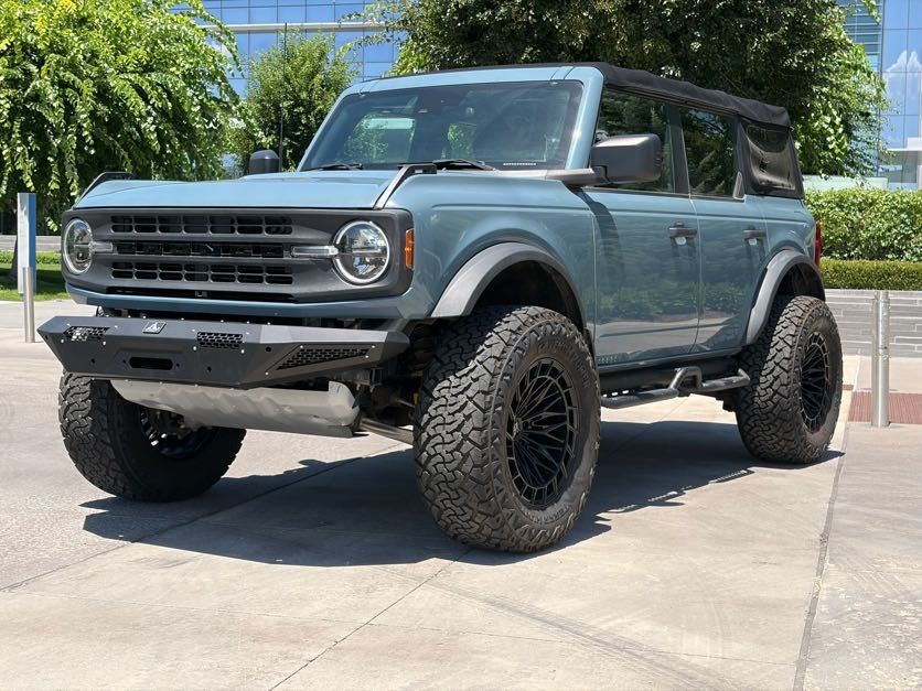 2022 Ford Bronco 