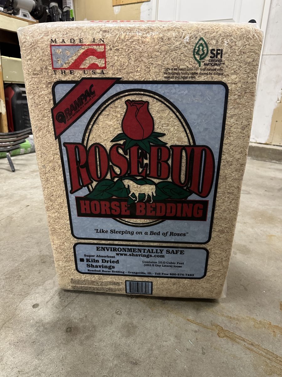 Pine shavings for animal bedding