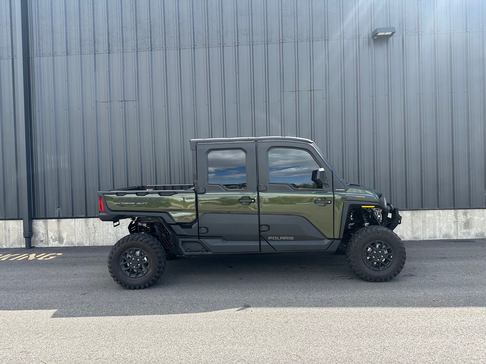 2026 Polaris RANGER CREW XD 1500 NorthStar Mountai