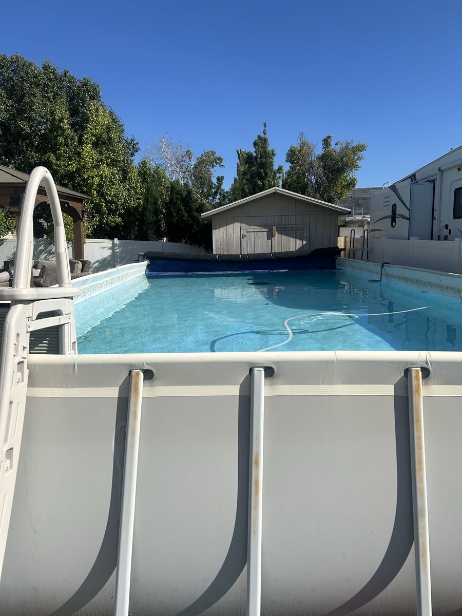 Large 32x16 Above Ground Salt Water Pool with Sand Filter & Vacuums