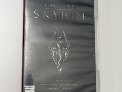 Nintendo Switch Game / Skyrim / Good Condition