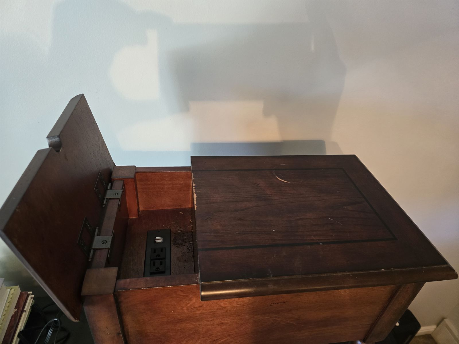 Main image 3