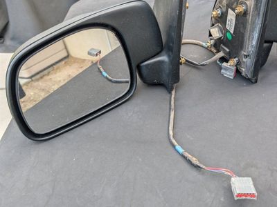 99-04 Ford F-Series Truck Mirrors
