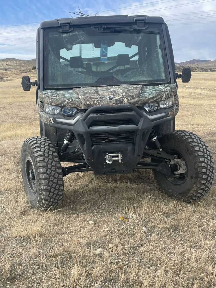 Can-Am defender HD 10 Limited